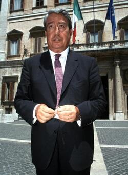 LUCIO STANCA MINISTRO DELL INNOVAZIONE TECNOLOGICA