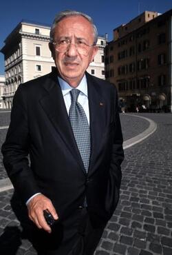 ANTONIO GIRFATTI POLITICO