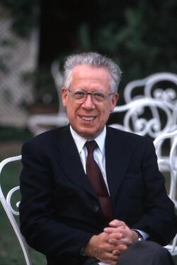 TOMMASO PADOA SCHIOPPA ECONOMISTA