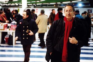 PROFESSORE PAUL GINSBORG STORICO MANIFESTAZIONE IO CI SONO AL PALASPORT