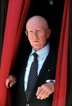 ERNESTO ILLY IMPRENDITORE Presidente di Centromarca