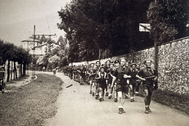 FASCISMO neofascismo