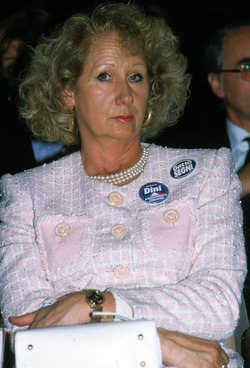 ELISA POZZATASCA ELISA POZZATASCA