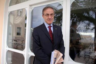 ALBERTO QUADRIO CURZIO ECONOMISTA