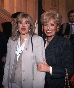 ALESSANDRA MUSSOLINI POLITICO AN CON LA MADRE MARIA SCICOLONE