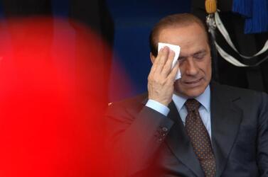SILVIO BERLUSCONI POLITICO FI PRESIDENTE CONSIGLIO MINISTRI CALDO sudore