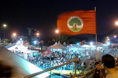 FESTA DE L UNITA UNITA DS DEMOCRATICI DI SINISTRA BANDIERE