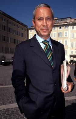 OSVALDO NAPOLI POLITICO