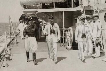 BENITO MUSSOLINI DUCE POLA CON ACHILLE STARACE NAVE 1937