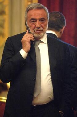 LUIGI NICOLAIS MIN FUNZIONE PUBBL