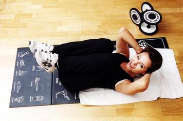 DANIELA SANTANCHE POLITICA AN IN PALESTRA GINNASTICA FITNESS SPORT