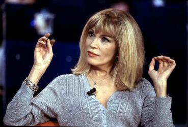 AMANDA LEAR CANTANTE