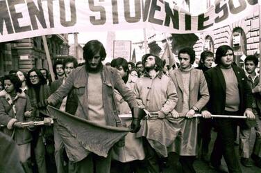 ANNI SETTANTA 1973 MOVIMENTO STUDENTESCO STUDENTI