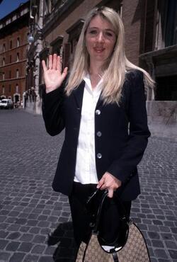 VIVIANA BECCALOSSI AN