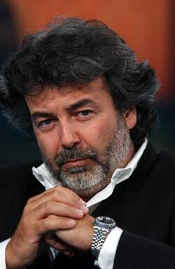 ROY DE VITA CHIRURGO ESTETICO