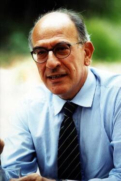 GAVINO ANGIUS POLITICO SENATORE DS