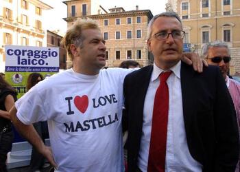 CORAGGIO LAICO Charlie GNOCCHI DJ BOBO CRAXI