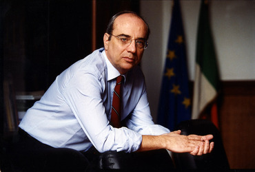 NICOLA ROSSI ECONOMISTA