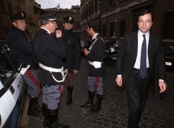 MARIO DRAGHI ECONOMISTA