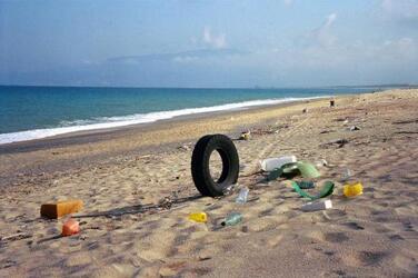 PIZZO CALABRO INQUINAMENTO SPIAGGIA
