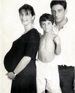 MARGARET MAZZANTINI ATTRICE CON IL MARITO SERGIO CASTELLITTO ATTORE E IL FIGLIO
