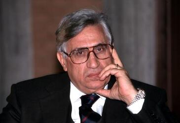 ANTONIO FAZIO ECONOMISTA