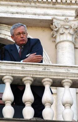 GIULIO TREMONTI POLITICO FI