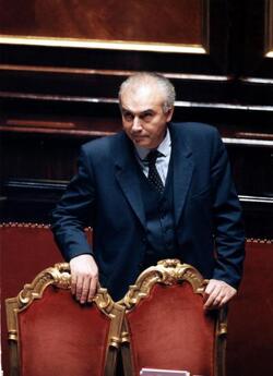 GUIDO FOLLONI POLITICO