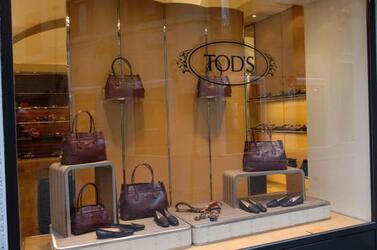 TOD S PRODOTTI TODS VETRINE NEGOZI