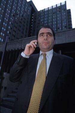 MARCO DE BENEDETTI TELEFONINO