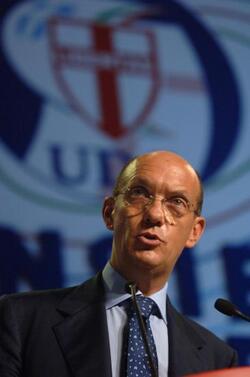 MARCO FOLLINI POLITICO UDC