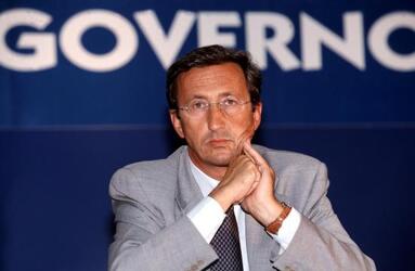 GIANFRANCO FINI POLITICO AN GIANFRANCO FINI POLITICO AN