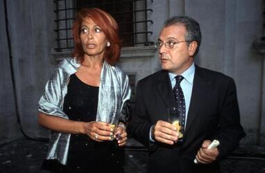 DANIELA VERGARA GIORNALISTA TV CON MAURO MAZZA
