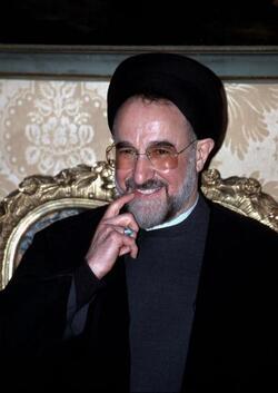 KHATAMI PREMIER IRANIANO