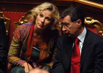 GIOVANNA MELANDRI MIN GIOVAN VANNINO CHITI MIN RAPP CON PARLAME