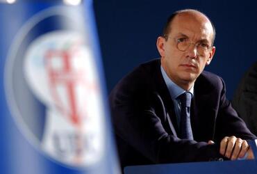 MARCO FOLLINI POLITICO UDC