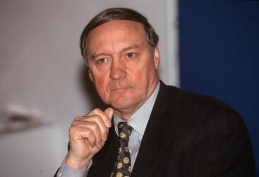 KARL VAN MIERT EX COMMISSARIO EUROPEO