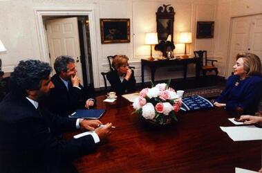 ALLA CASA BIANCA CON HILLARY CLINTON 1995 EMMA BONINO POLITICA