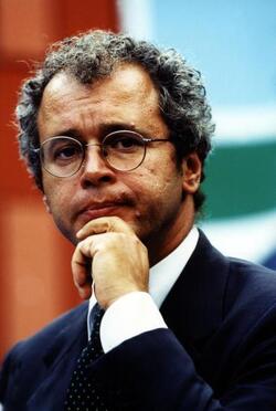 ENRICO MENTANA GIORNALISTA DIRETTORE TG5