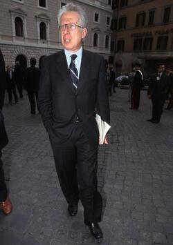 TOMMASO PADOA SCHIOPPA ECONOMISTA