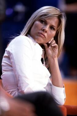 LAURA FREDDI SOUBRETTE