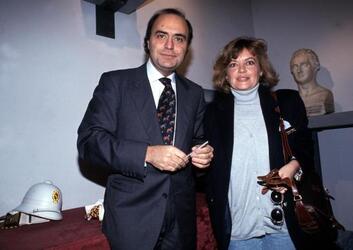 BRUNO VESPA GIORNALISTA CON LA MOGLIE AUGUSTA IANNINI MAGISTRATO