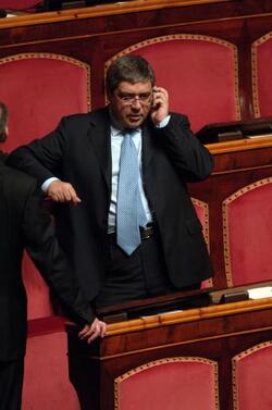 SALVATORE CUFFARO POLITICO