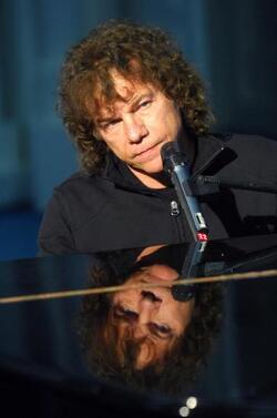 RICCARDO COCCIANTE MUSICISTA