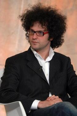 SIMONE CRISTICCHI CANTANTE