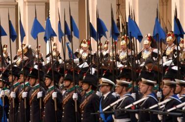 CORAZZIERI ESERCITO PARATA MILITARE FORZE ARMATE