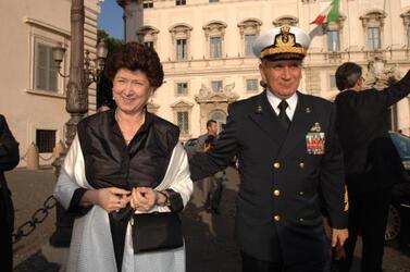 SERGIO BIRAGHI AMMIRAGLIO CON LA MOGLIE