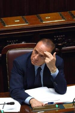 SILVIO BERLUSCONI PRESIDENTE DEL CONSIGLIO VOTO VOTAZIONI