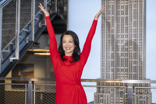 Ming Na Wen Visits The Empire State Building In New York Ming Na Wen Visits The Empire State Building In New York