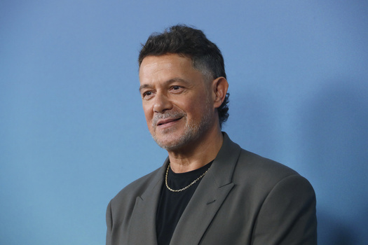 Alejandro Sanz Attends El Alma Al Aire Musical Premiere In Madrid Alejandro Sanz Attends El Alma Al Aire Musical Premiere In Madrid